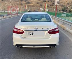 نيسان ألتيما